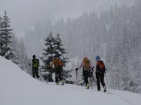 Sotto la nevicata verso la Val di Cardone'