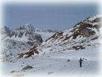 Salendo all'AlbertHein Hutte, sullo sfondo il Gallenstock