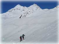 Salendo il Pizzo Lucendro da Motto Bartola
