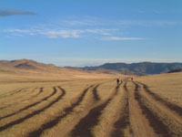 Luci del tramonto scendendo dal Burgan Pass