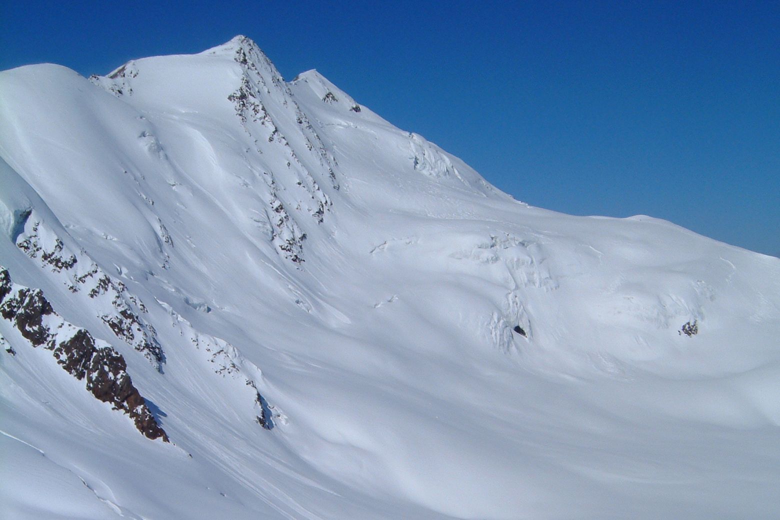 La nord della Punta Pedranzini e il Pizzo Tresero