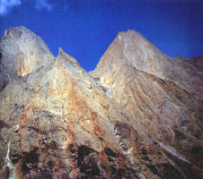 Peak 4810 e P.1000anni